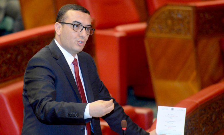 وزير الشغل أمكراز يتورط في فضيحة من العيار الثقيل - الأخبار جريدة إلكترونية  مغربية مستقلة