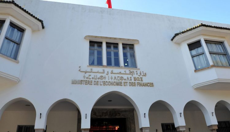 ارتفاع العجز