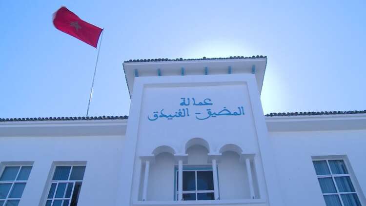 صراعات انتخابية طاحنة حول تراخيص الصيف بالمضيق صراعات انتخابية طاحنة حول تراخيص الصيف بالمضيق