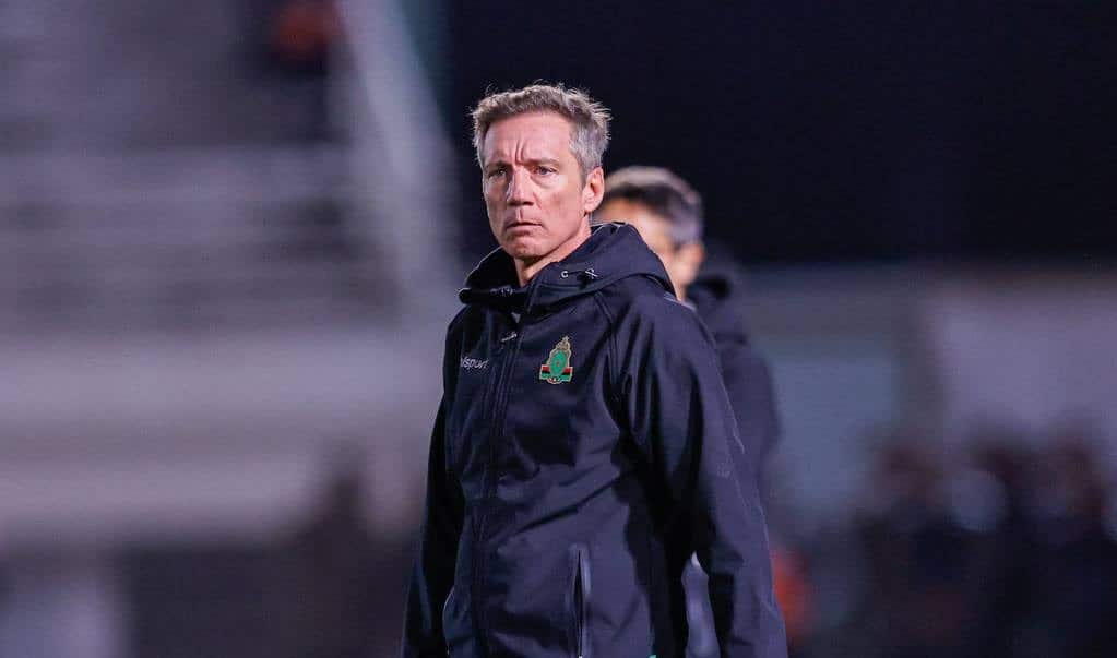 سانتوس في مرمى انتقادات جماهير الجيش