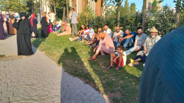 ضحايا نصب يطالبون بالتحقيق في عقود ملكية عقارات بطنجة