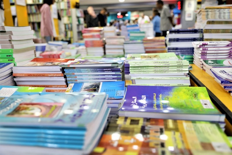 زيادات بأسعار الكتب المدرسية تثير قلق الأسر زيادات بأسعار الكتب المدرسية تثير قلق الأسر