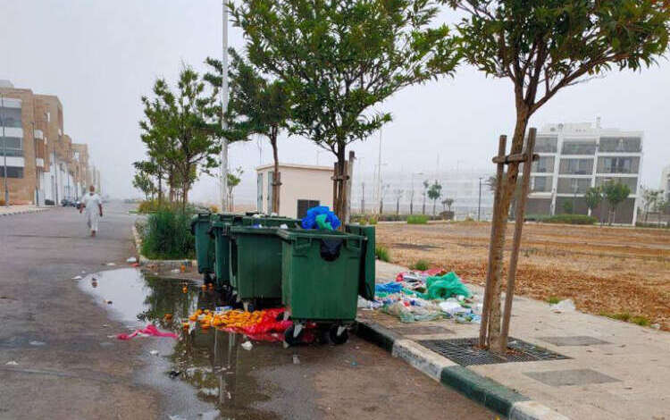 الأزبال ومخلفات البناء تغزو مارينا سلا الأزبال ومخلفات البناء تغزو مارينا سلا